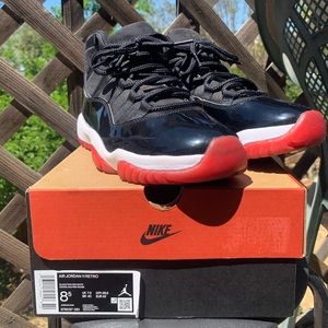 Jordan 11’s bred size 8.5